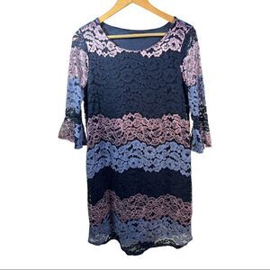 RENEE C Women’s Floral Lace Bell Sleeve Dress Blue/Mauve Size Medium